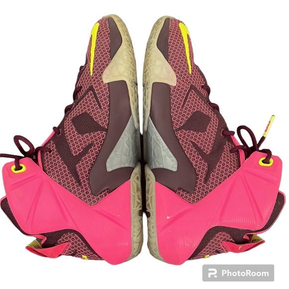 ✅Authentic Lebron James 12 Double Helix Sneaker✅ - Picture 6 of 6